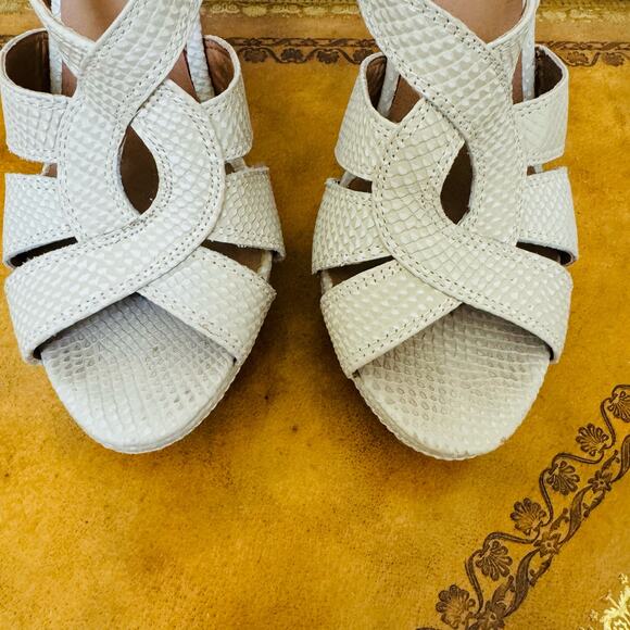 Steve Madden Hitower Leather Platform Bone Tan Wooden Heeled Sandals Size 9.5 - Picture 3 of 11